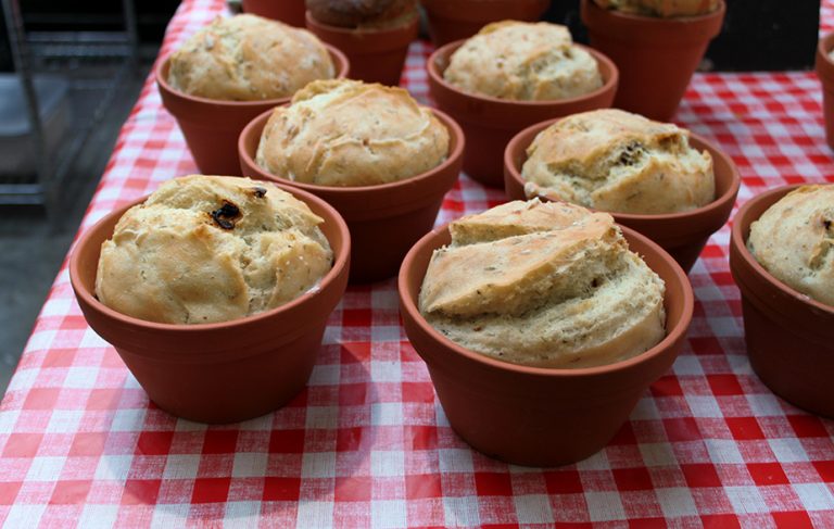 Flowerpot bread