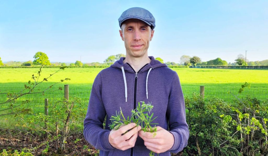 Flatcap Forager about profile